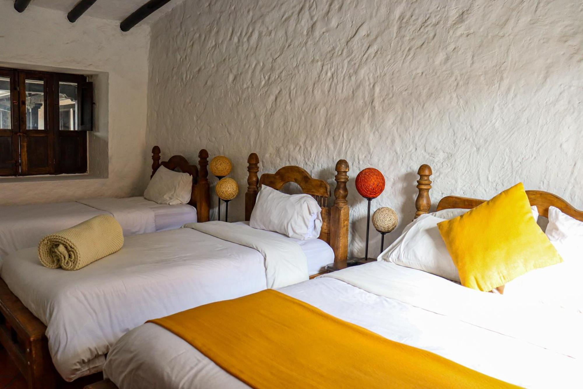 Casona Quesada Hotel ซูเอสกา ภายนอก รูปภาพ
