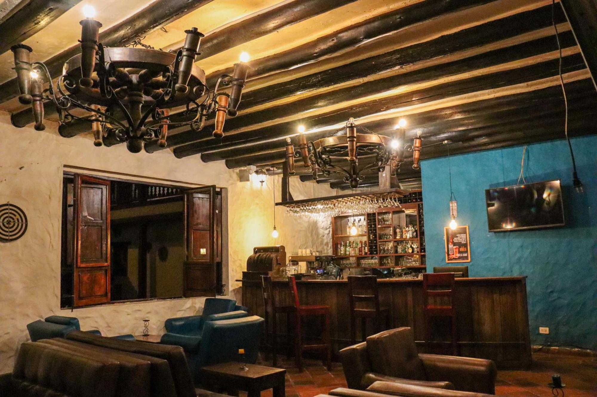 Casona Quesada Hotel ซูเอสกา ภายนอก รูปภาพ