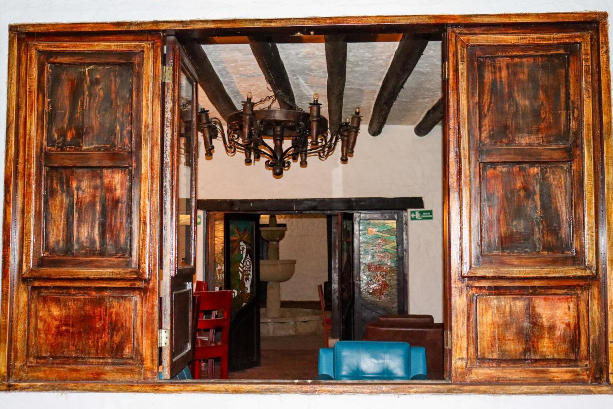 Casona Quesada Hotel ซูเอสกา ภายนอก รูปภาพ