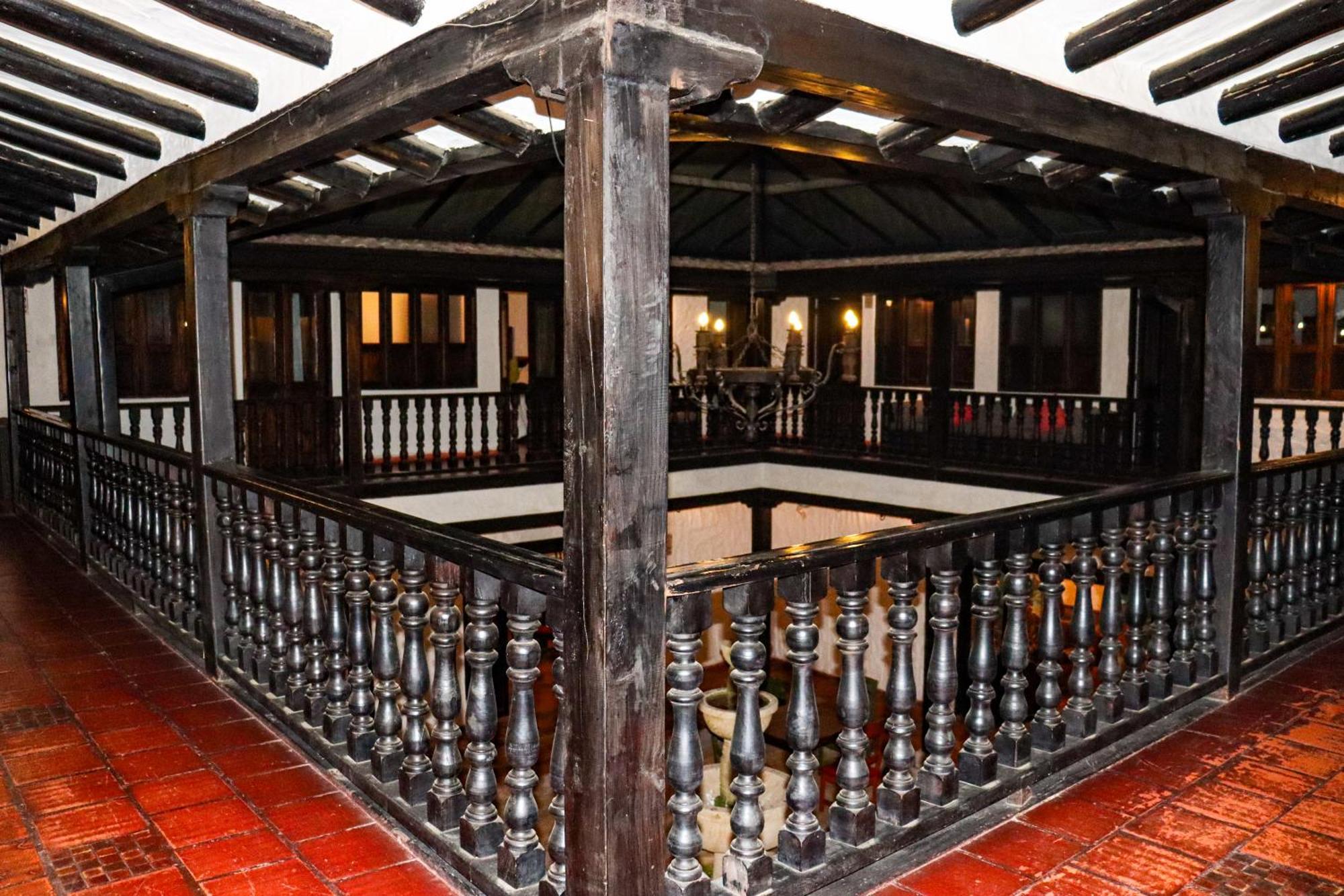 Casona Quesada Hotel ซูเอสกา ภายนอก รูปภาพ
