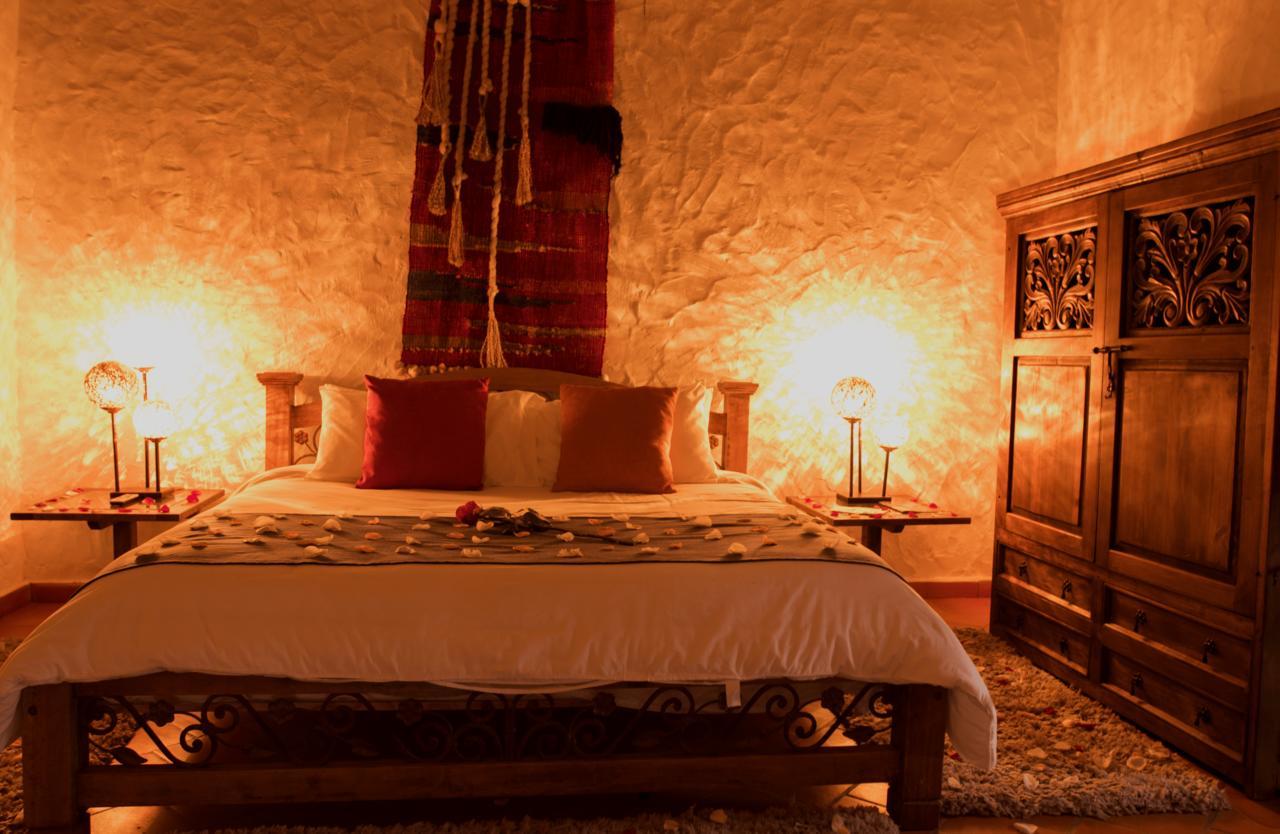 Casona Quesada Hotel ซูเอสกา ภายนอก รูปภาพ