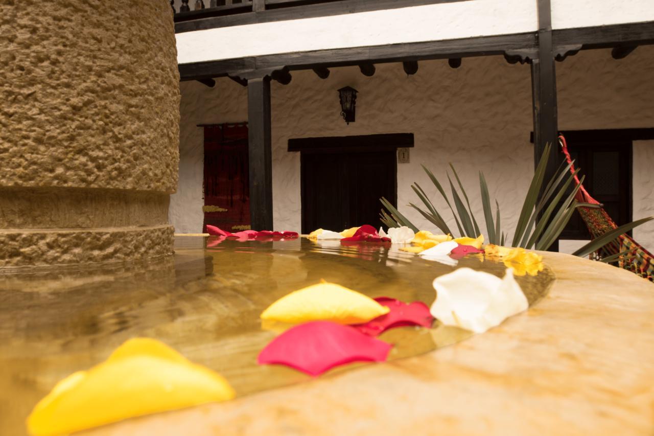 Casona Quesada Hotel ซูเอสกา ภายนอก รูปภาพ