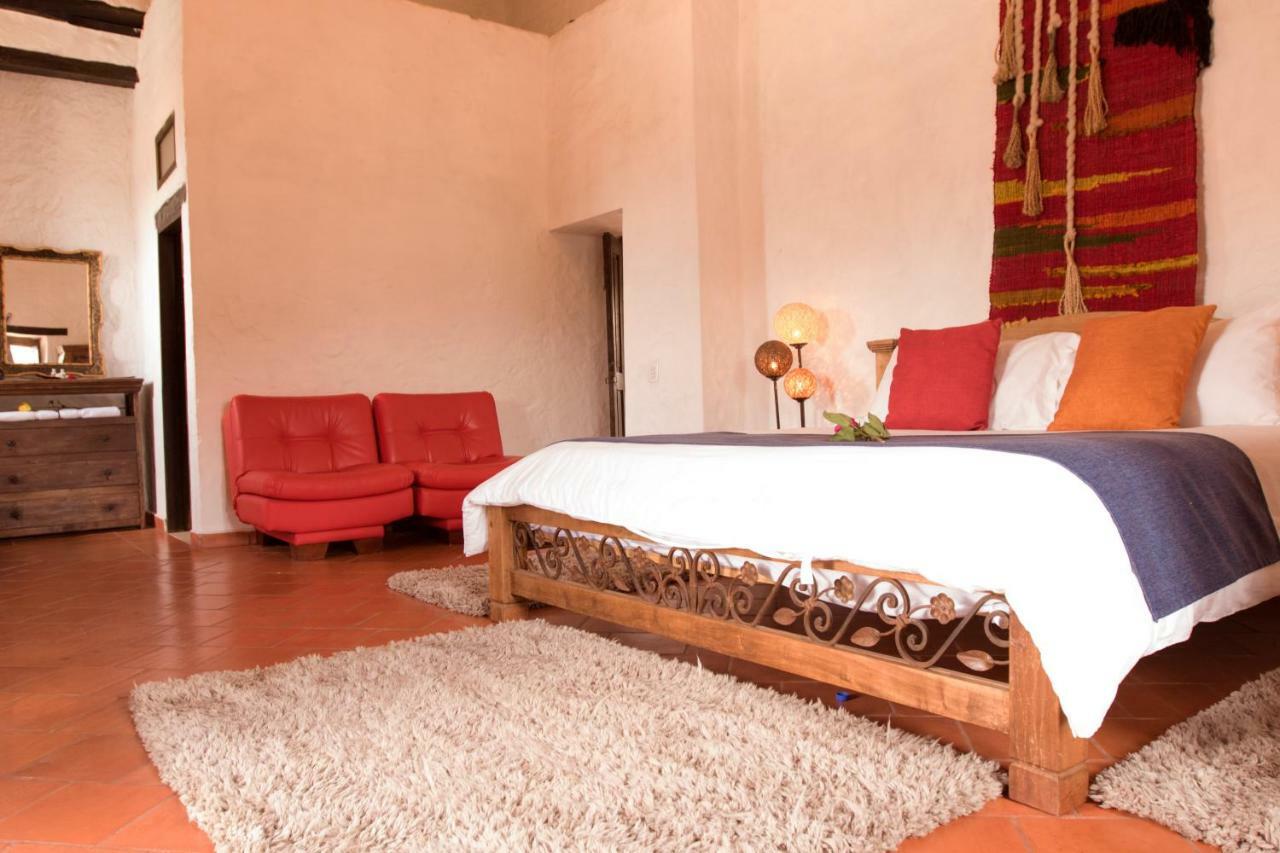 Casona Quesada Hotel ซูเอสกา ภายนอก รูปภาพ